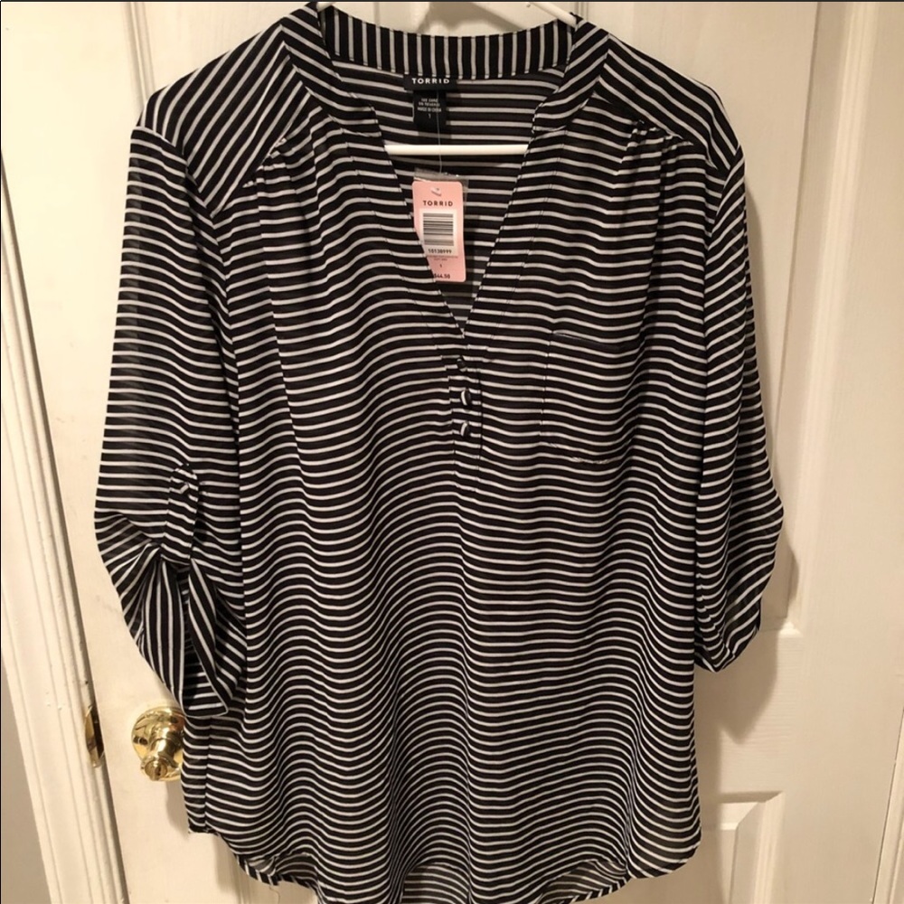 BNWT Torrid Top